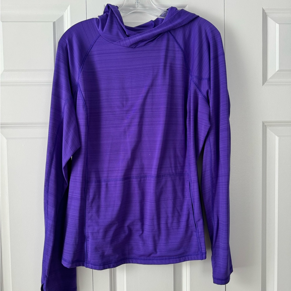 Women’s Workout Sweatshirt/Top